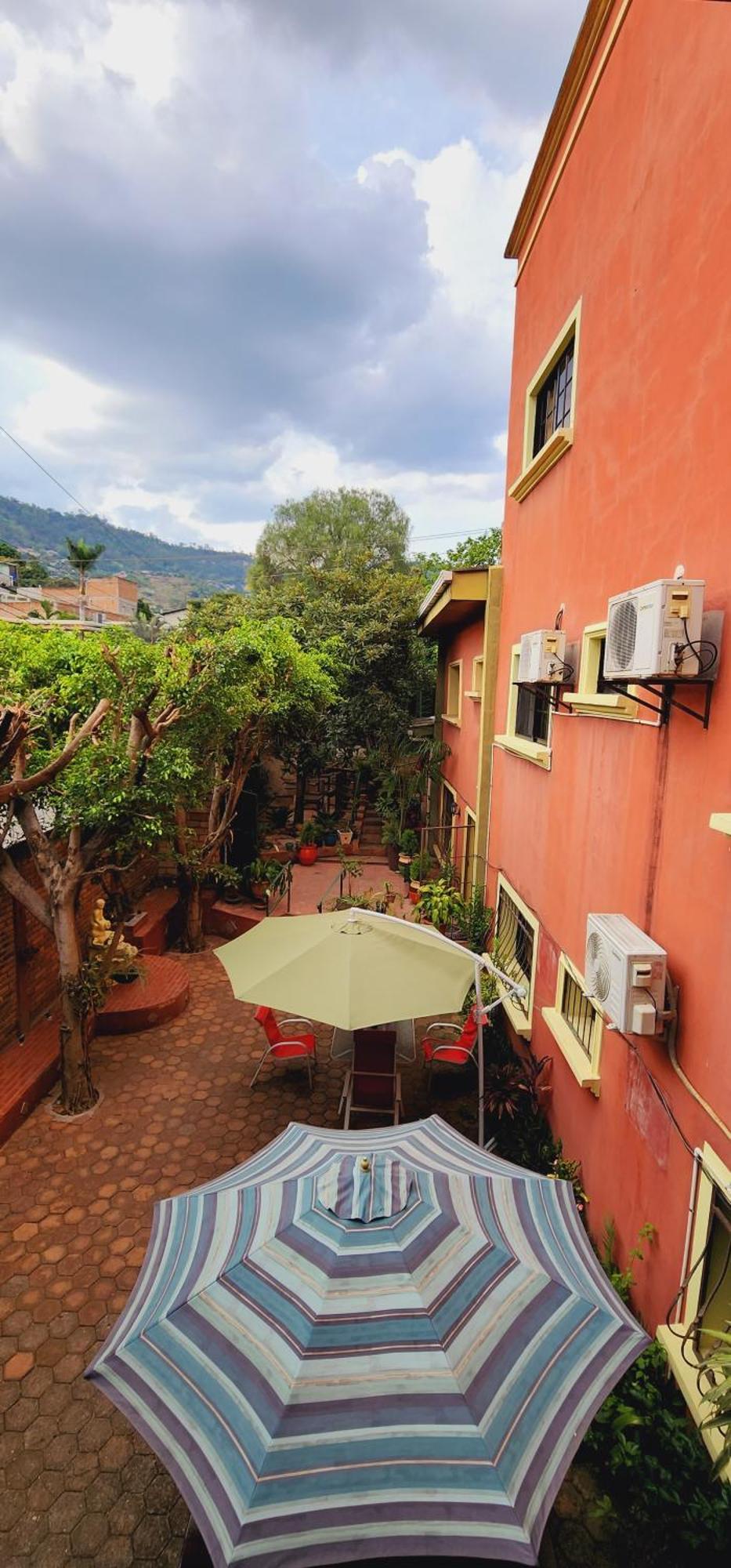 Hotel Alsacia Tegucigalpa Buitenkant foto