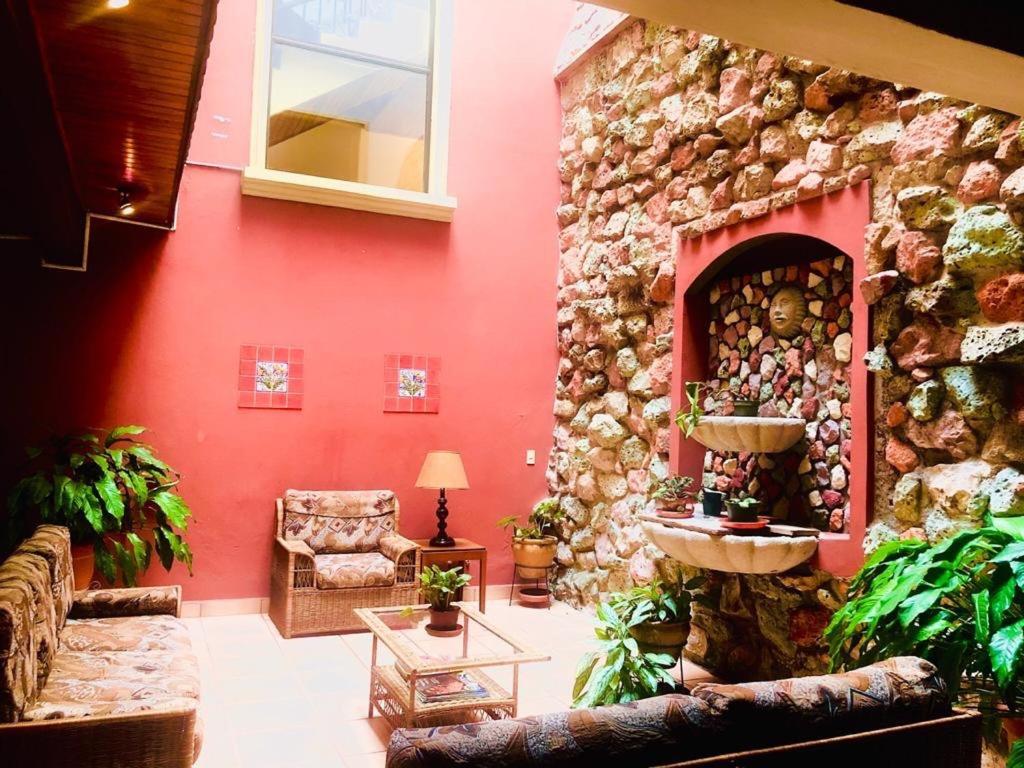Hotel Alsacia Tegucigalpa Buitenkant foto